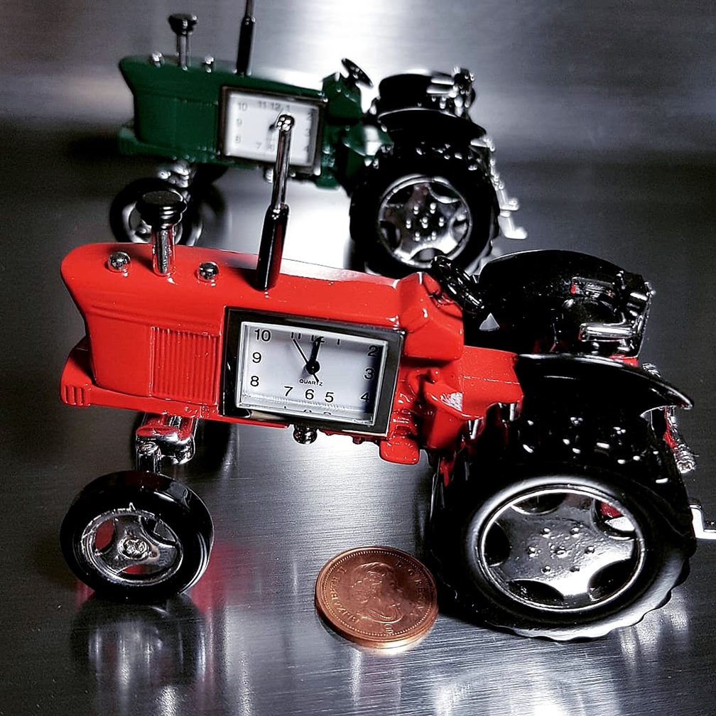 Tractor Table Clock Red